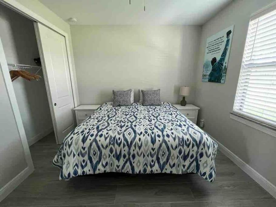 Newly Built Villa Ballerina With Heated Pool And Incredible View Into Beautiful Arrowheadcanal Cape Coral Exteriör bild